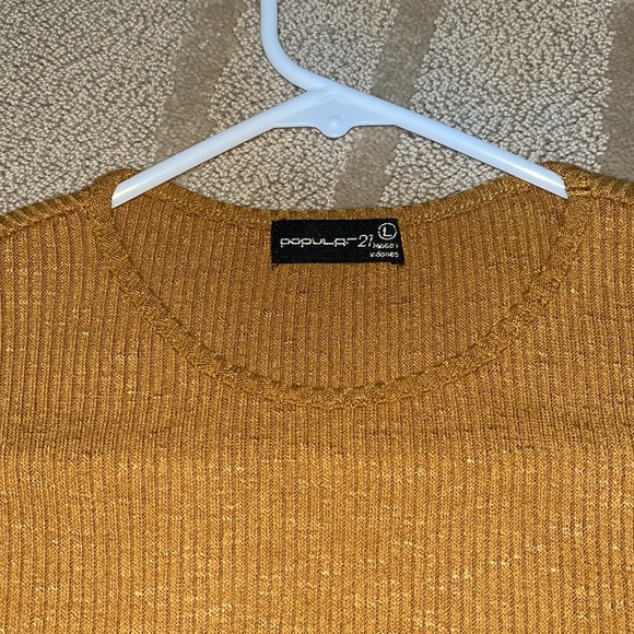 burnt orange cropped tee - Picture 2 of 2